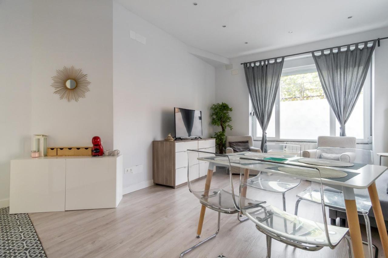 Modern Apartment-1Bedroom 1Bathroom-Tetuan マドリード エクステリア 写真